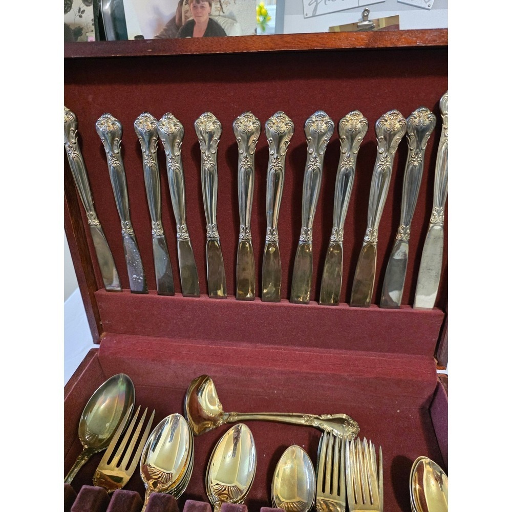 Flatware Dining 52 piece FULL SET,Godinger Gold Plated Set with Wooden Chest.